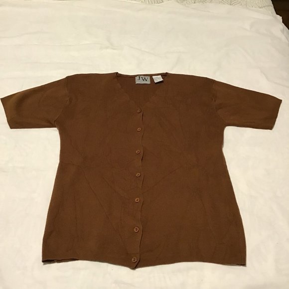 JEAN Works & Company Scalloped V-neck Button front Cardigan - Picture 3 of 8